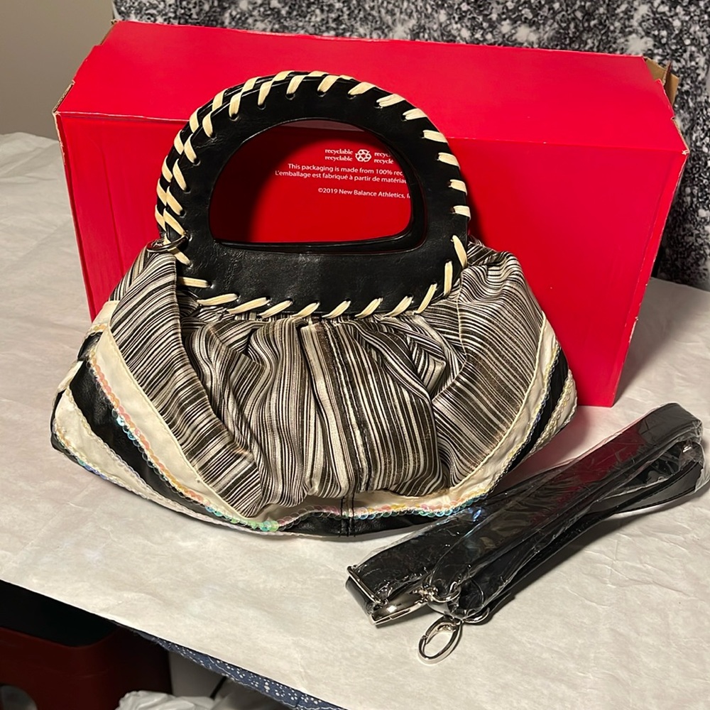 Boutique black and cream party purse with Sequin trim